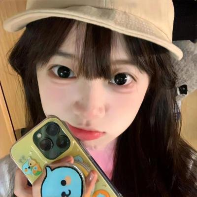一线女星深夜密会神秘女子，凌晨内幕曝光，工作室紧急辟谣
